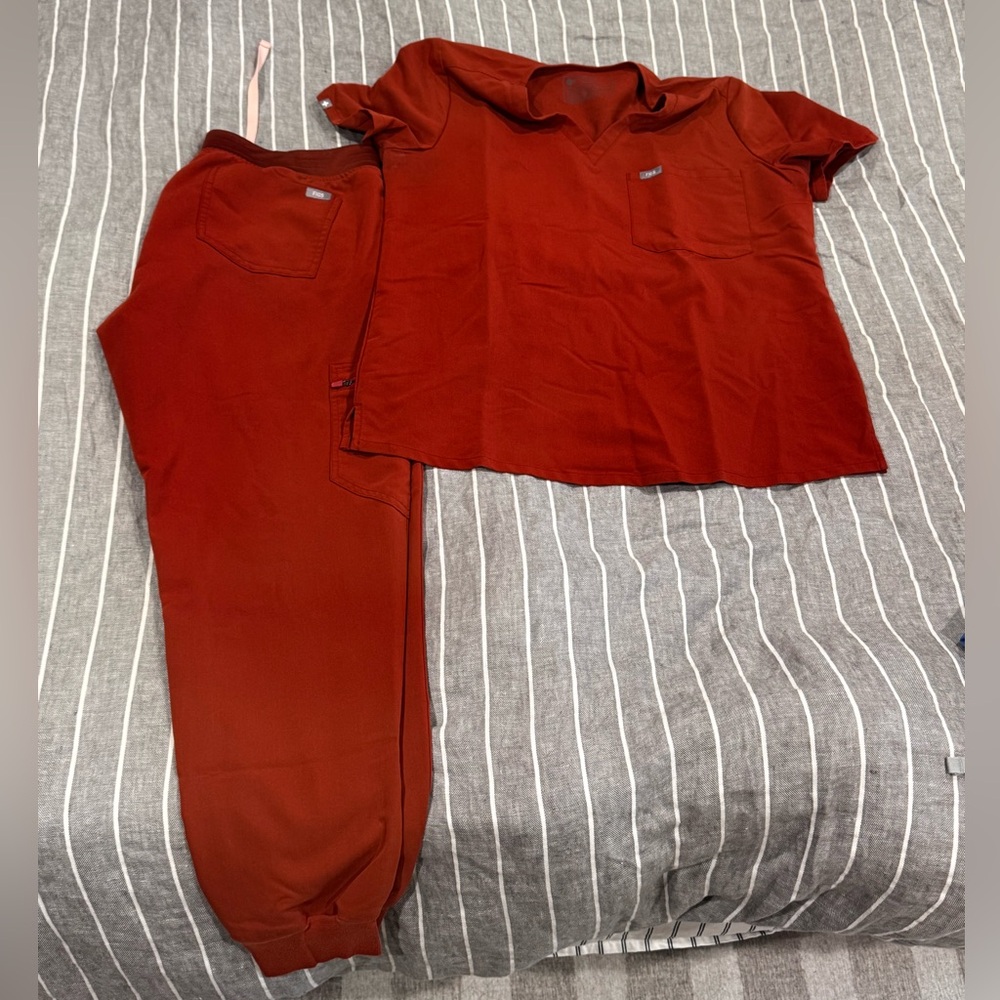 Figs Burnt Orange Scrub Top and Jogger Scrub Bottom Set